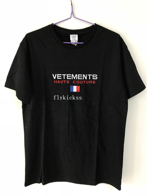 Vetements Black T-Shirt Vetements Black T-Shirt